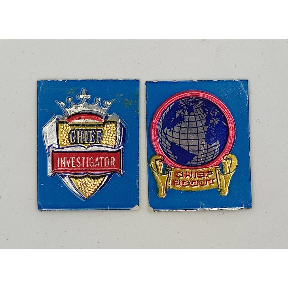Set of 2 Cracker Jack Fun Badges  Vintage!